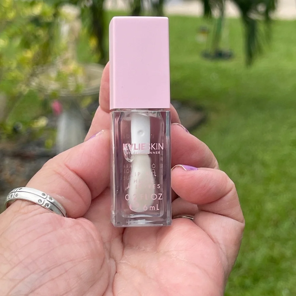 KYLIE COSMETICS Lip Oil In Coconut Clear